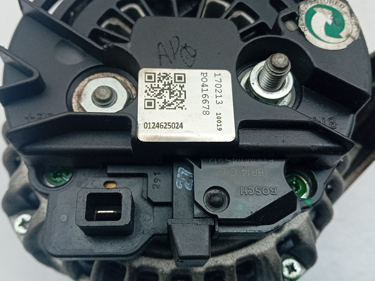 Alternator VOLVO XC90 I Imagem-4