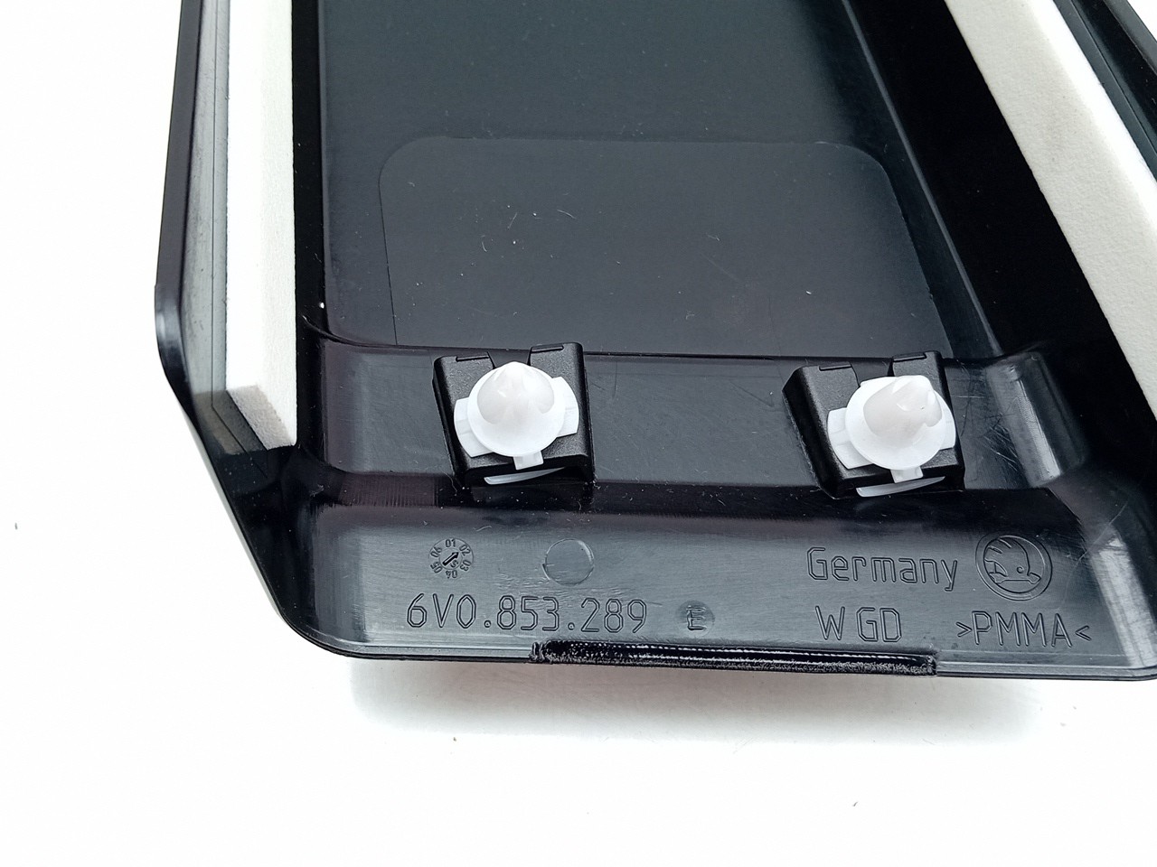 Modanatura porta anteriore destra SKODA Fabia III Hatchback (NJ3) Imagem-3