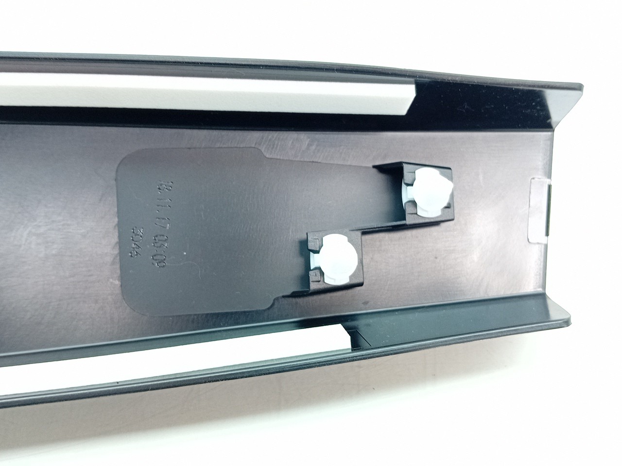 Modanatura porta anteriore destra SKODA Fabia III Hatchback (NJ3) Imagem-2