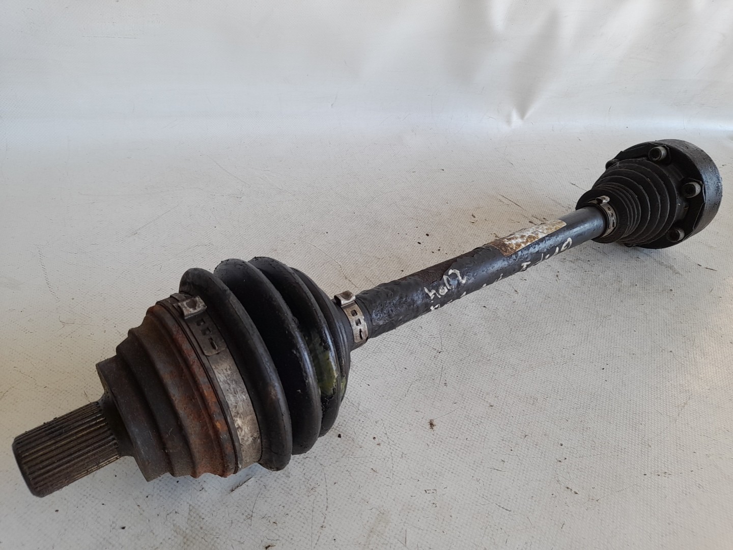 Transmission avant gauche