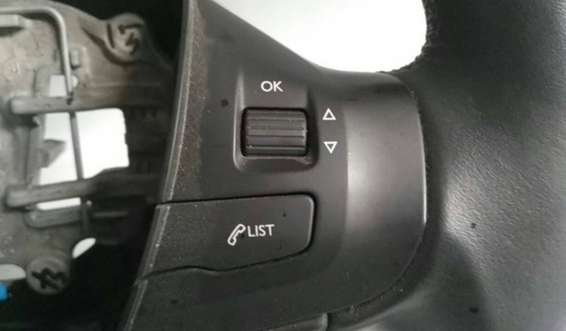 Volante de direção PEUGEOT 2008 I (CU_) Imagem-2