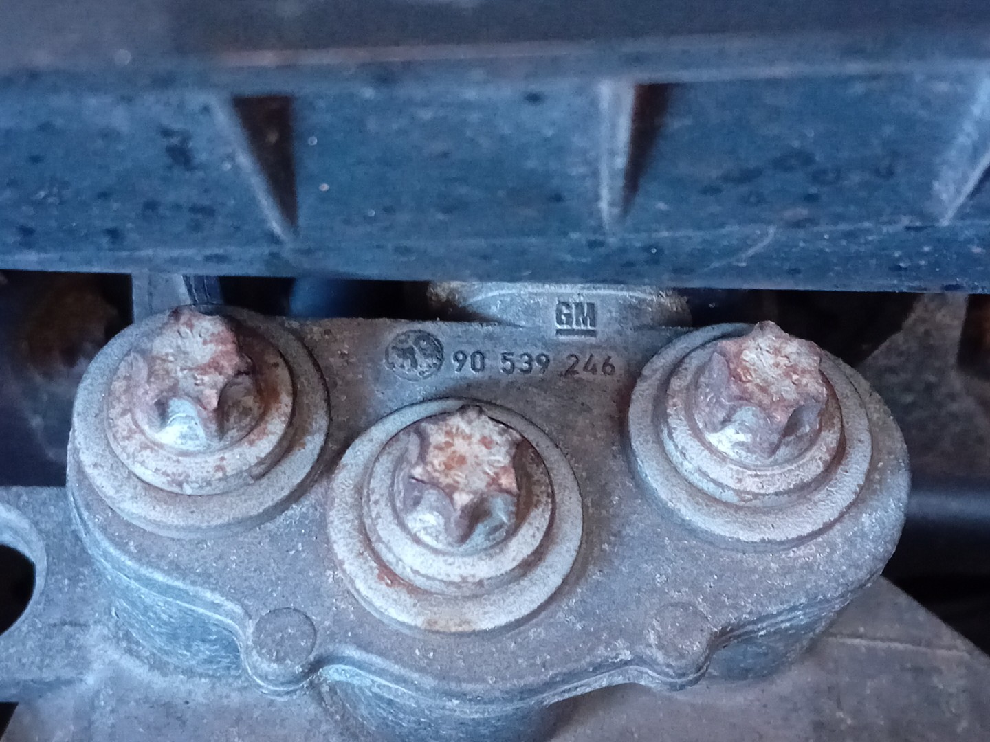 Supporto Motore OPEL Astra H Caravan (L35) Imagem-1