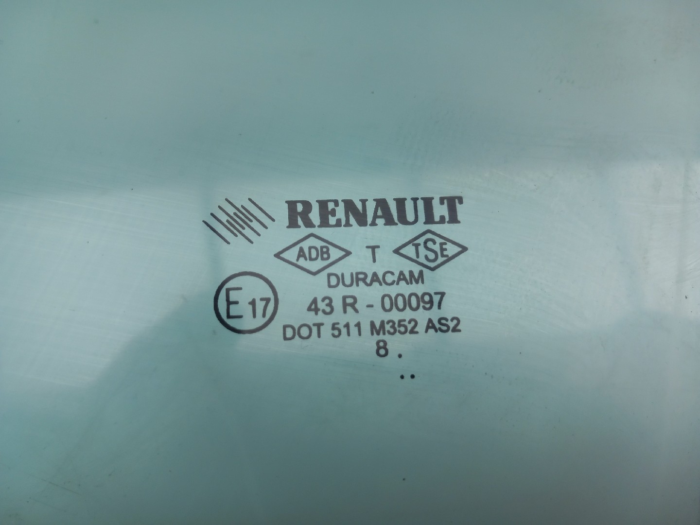 Vidrio puerta Delantero Izquierdo RENAULT Clio III (BR0/1, CR0/1) Imagem-1