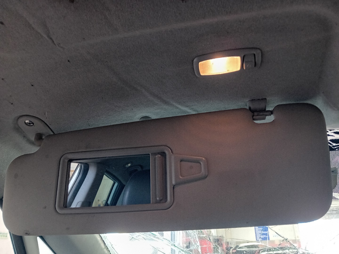 Left Sun Visor KIA Venga (YN) Imagem-1