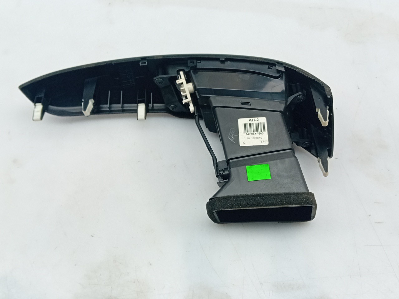 Diffuser / air vent KIA Venga (YN) Imagem-1