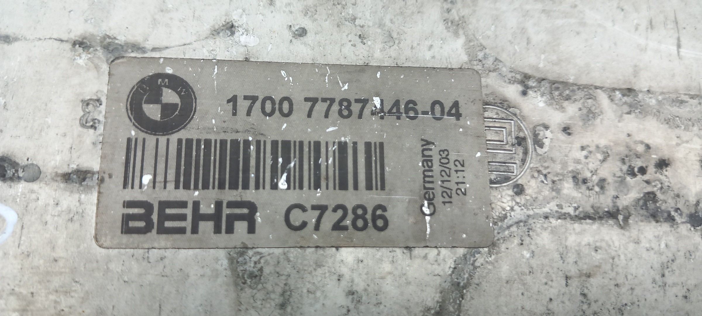 Radiador do intercooler BMW 5 (E60) Imagem-4