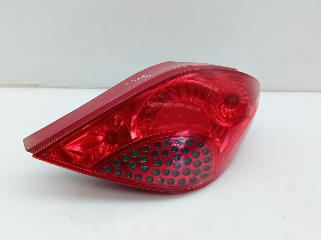 Right Tail light PEUGEOT 207 (WA_, WC_) Imagem-1