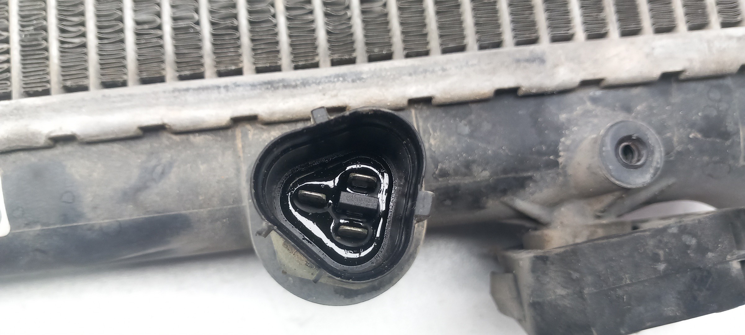 Radiador de agua SEAT Ibiza III (6L1) Imagem-2
