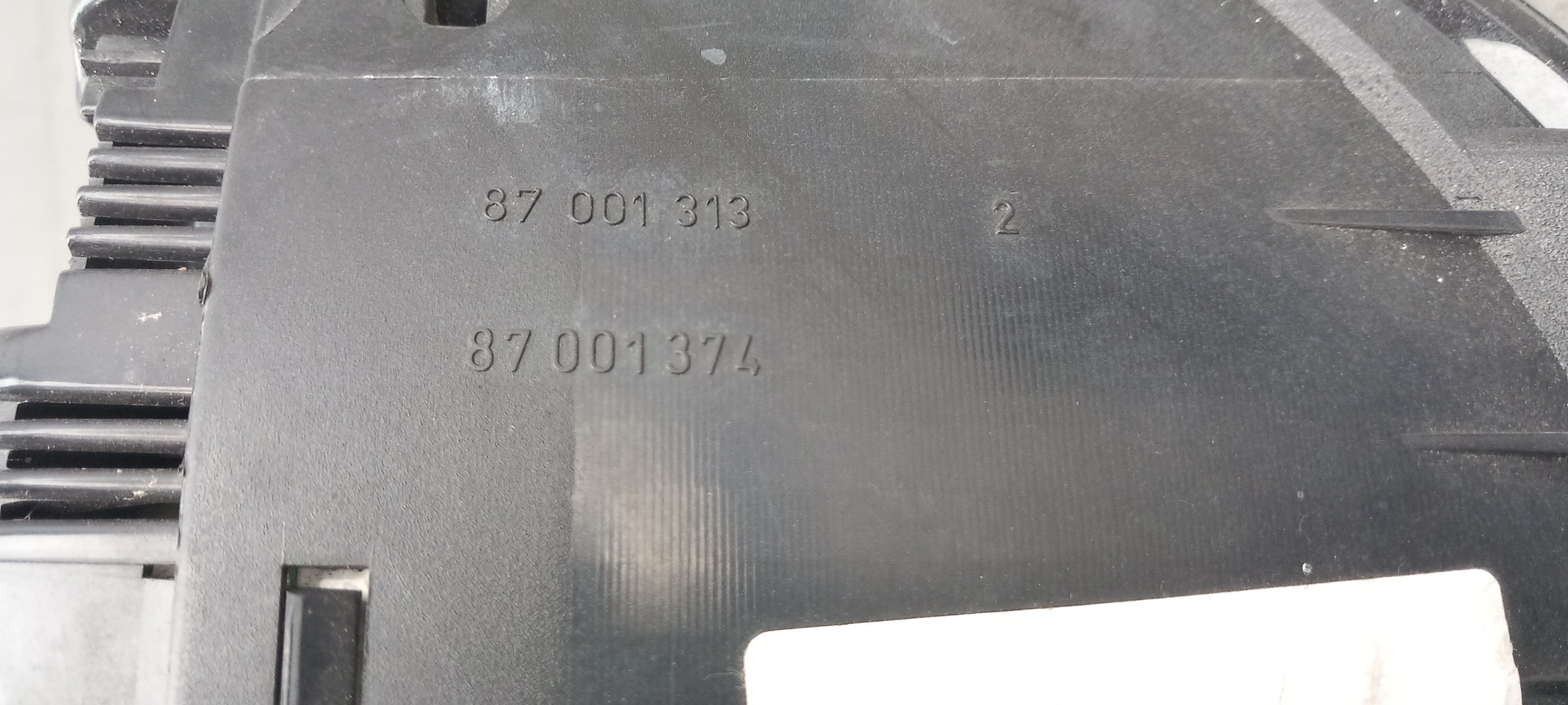 Quadrante / painel de instrumentos BMW 5 (E39) Imagem-5