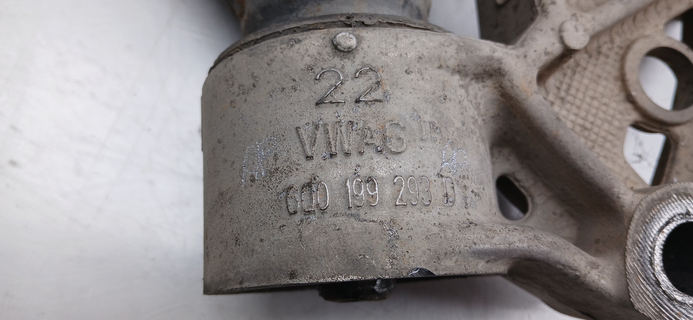 Bras de suspension Avant gauche SEAT Ibiza III (6L1) Imagem-2