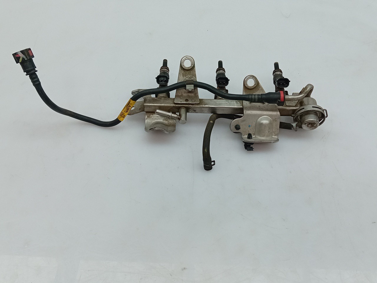 Fuel rail