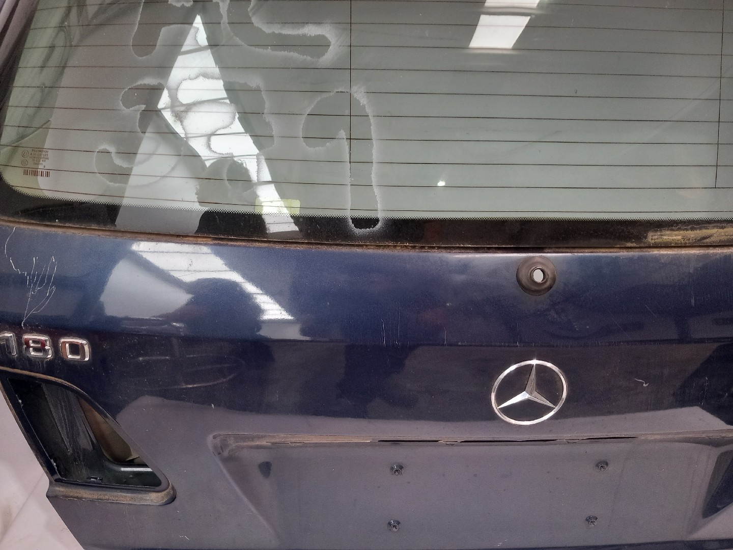 Portón trasero MERCEDES-BENZ Classe B (W245) Imagem-2