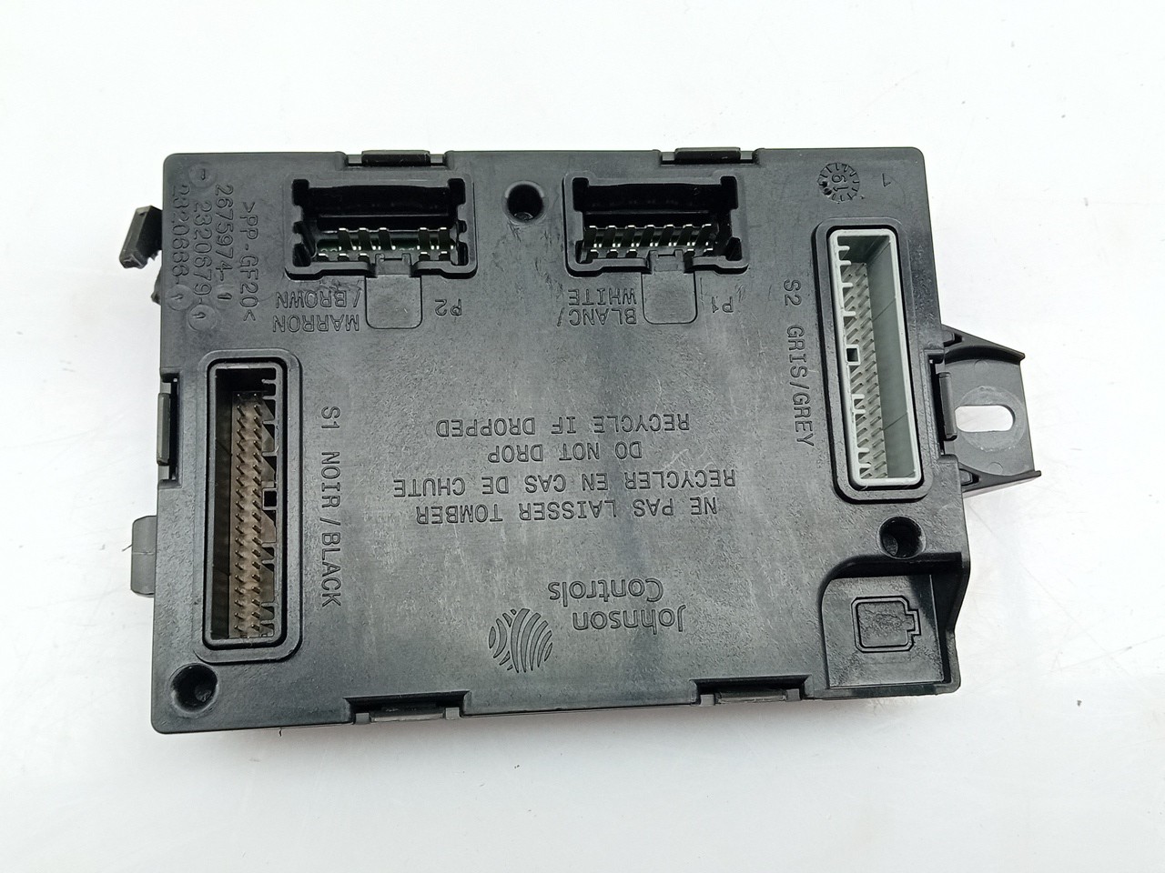 Module de confort RENAULT Twingo III (BCM_) Imagem-1