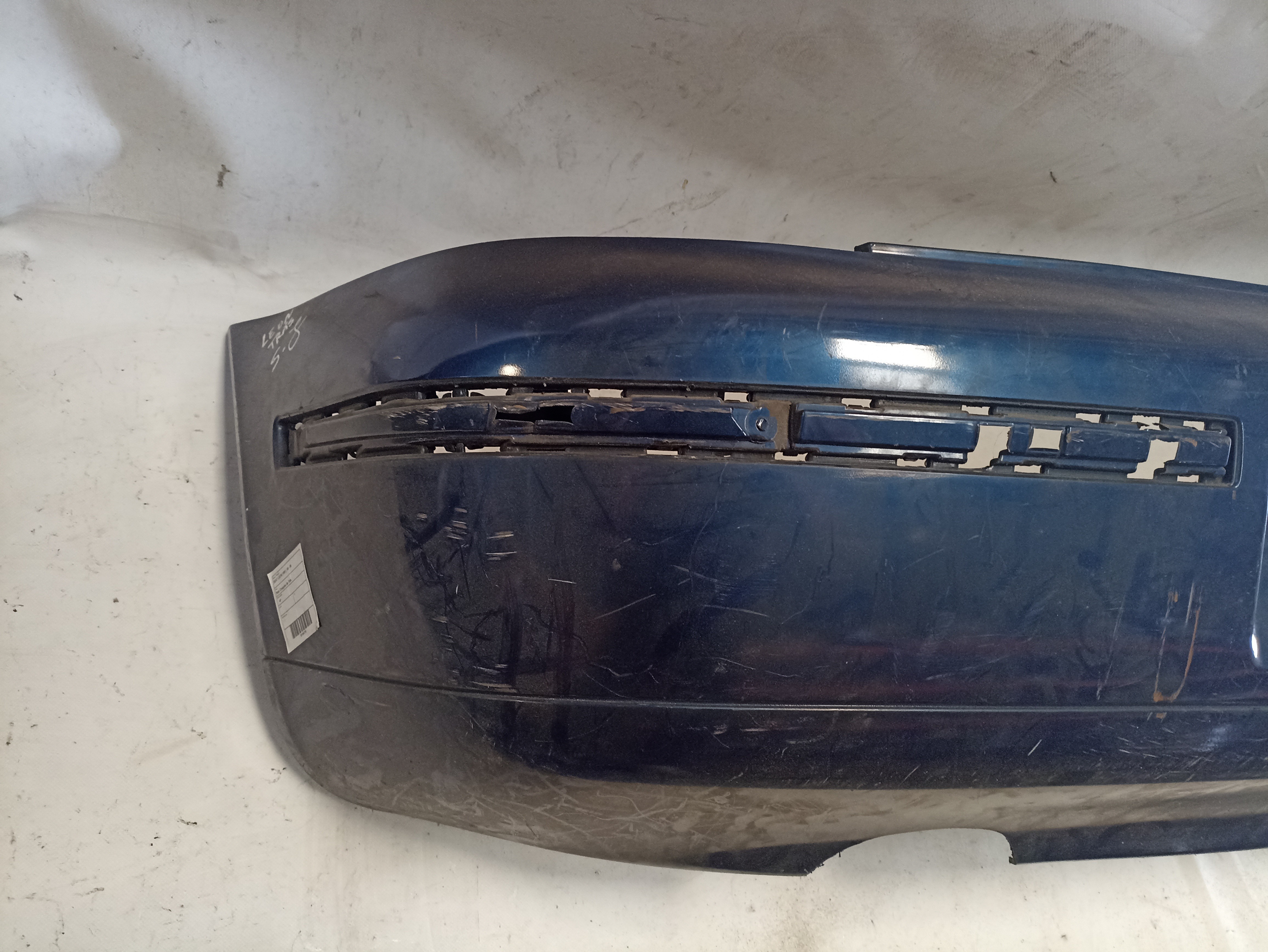 Parachoques Trasero SEAT Leon (1M1) Imagem-1