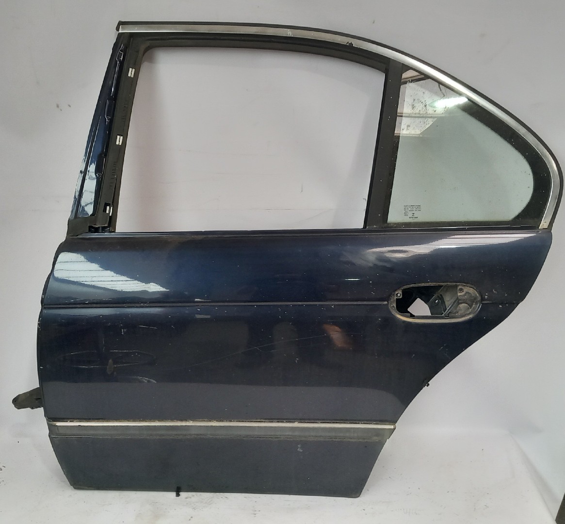 Porta trás esquerda