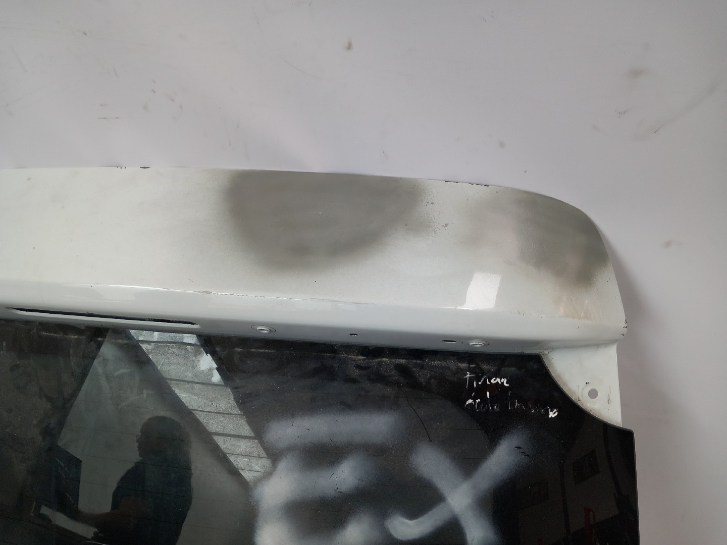 Tailgate / Trunk lid OPEL Corsa F Imagem-1