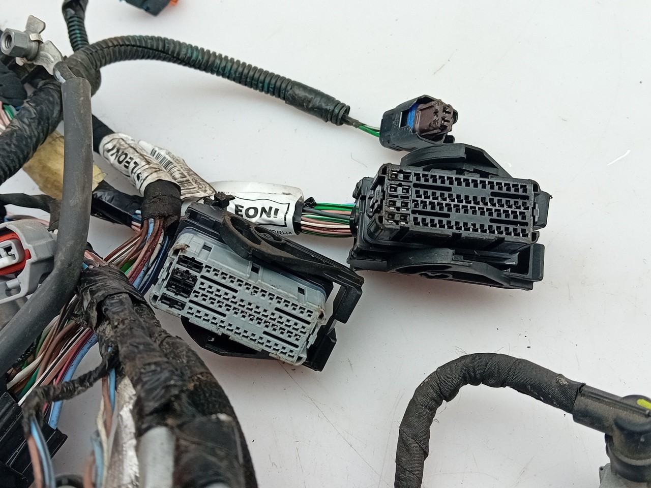 Engine electrical installation / engine wiring RENAULT Twingo III (BCM_) Imagem-1
