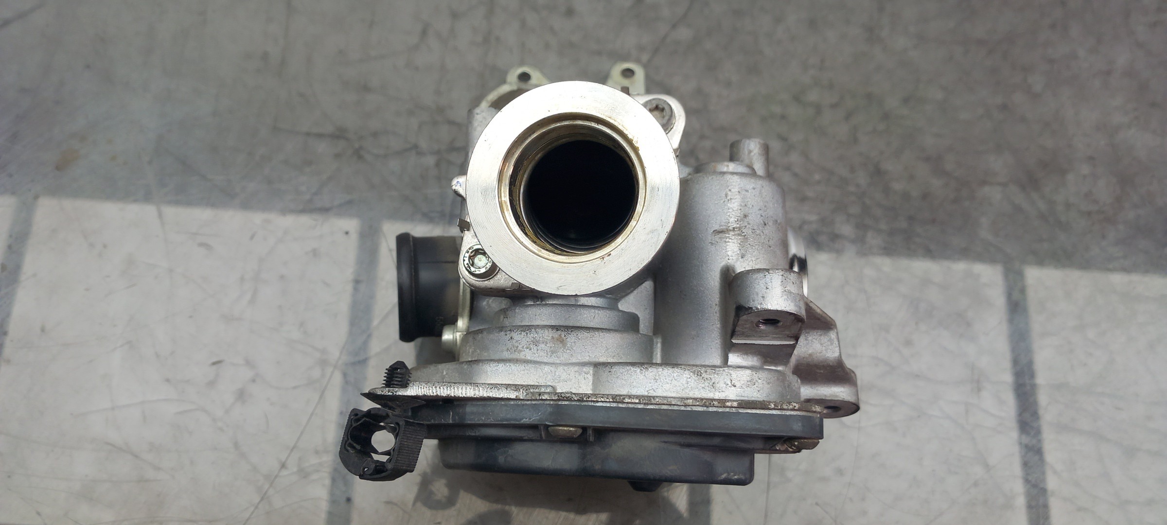 EGR valve OPEL Corsa E Imagem-2