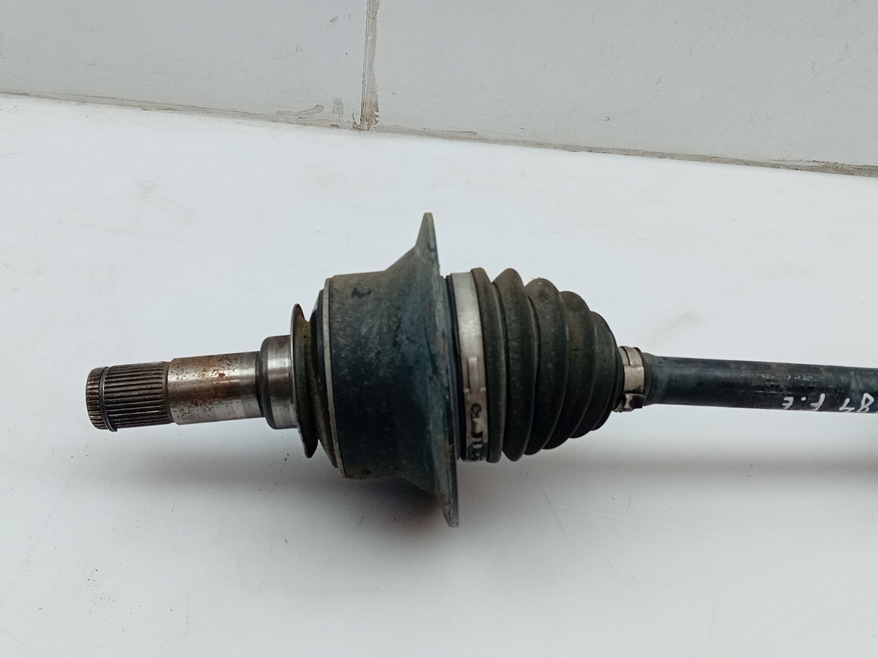 Semiasse anteriore sinistro MERCEDES-BENZ Classe M (W166) Imagem-1
