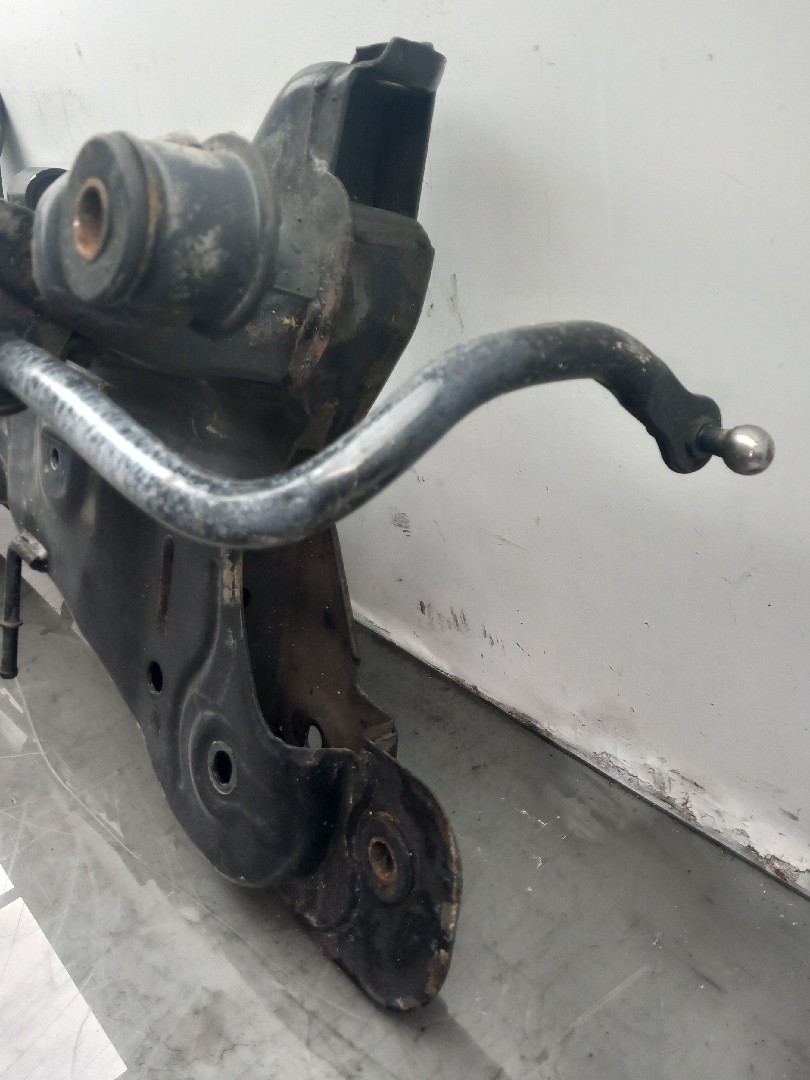 Front subframe HYUNDAI Getz (TB) Imagem-1