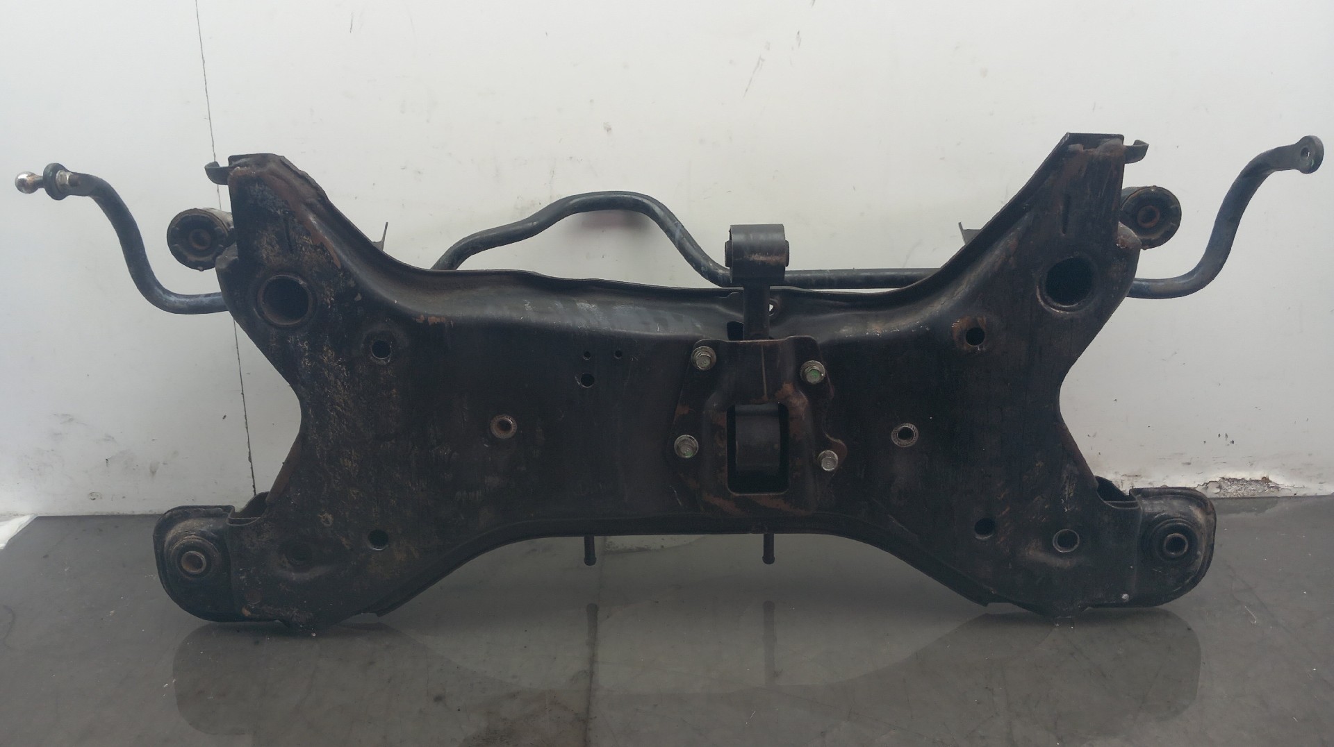 Front subframe HYUNDAI Getz (TB) Imagem-3