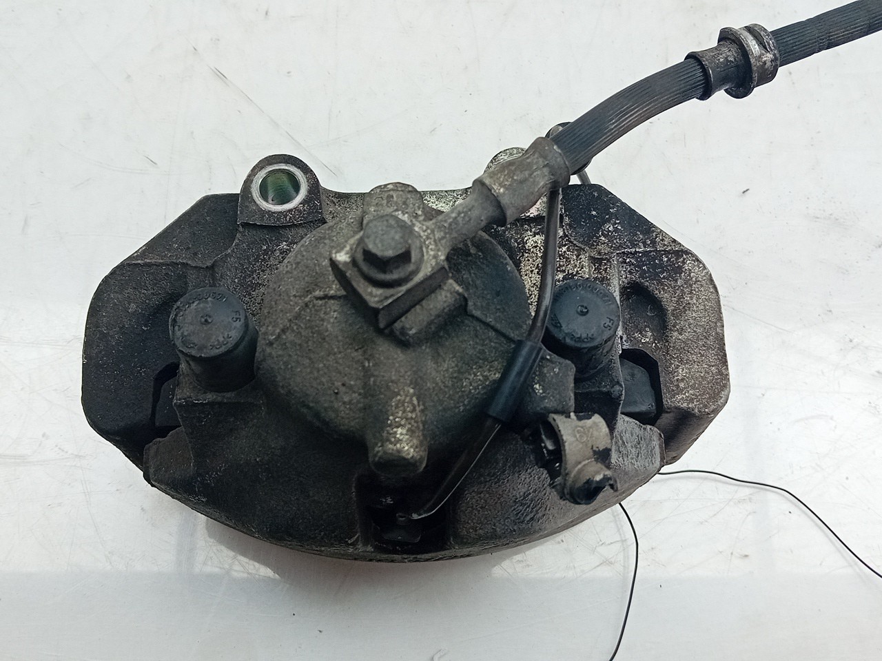 Left front Brake Caliper OPEL Vectra B Caravan (31_) Imagem-1