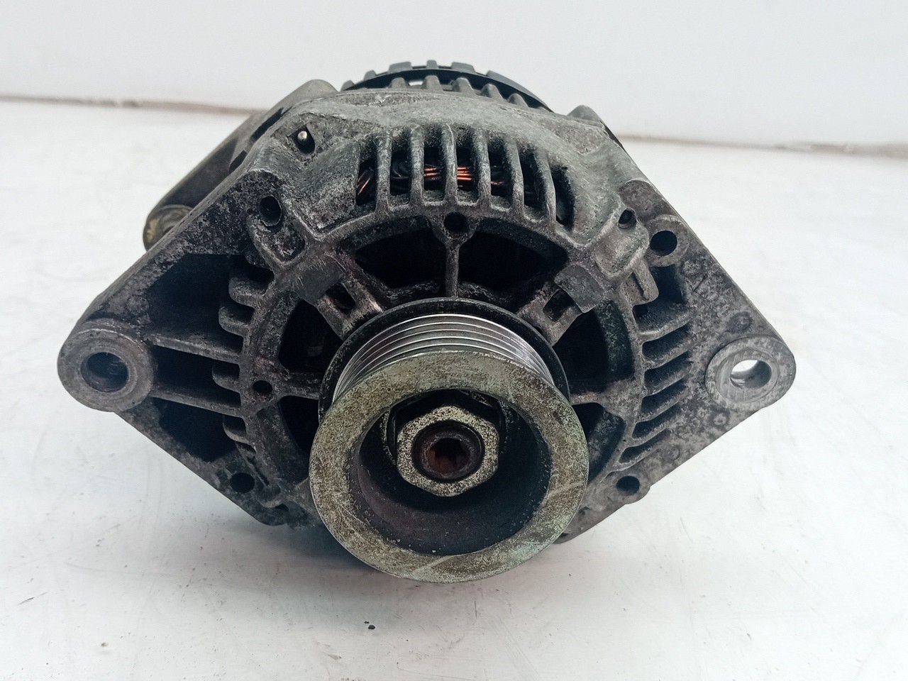Alternator RENAULT Clio II (BB0/1/2_, CB0/1/2_) Imagem-1