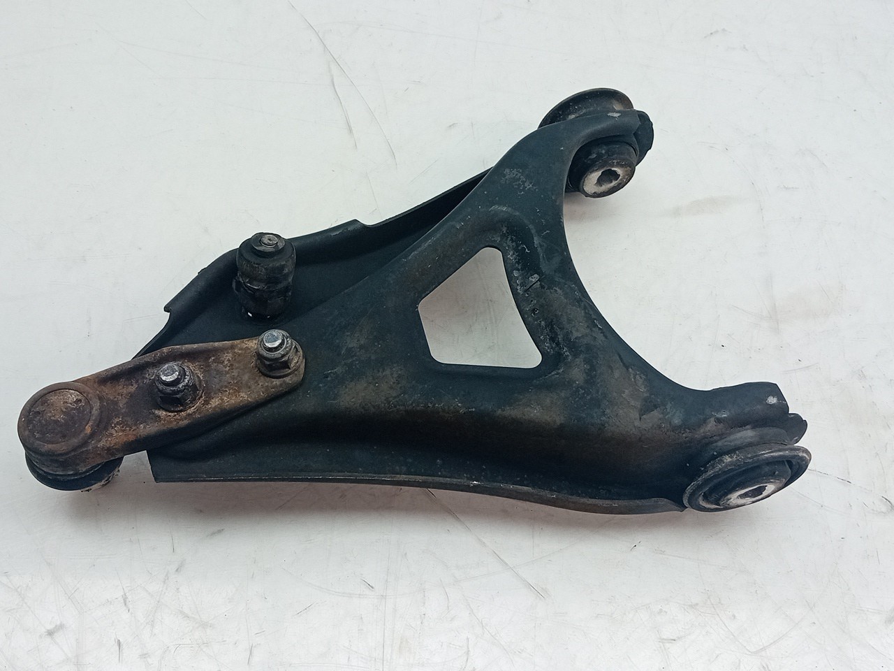 Braço de suspensão frente esquerdo RENAULT Clio II (BB0/1/2_, CB0/1/2_) Imagem-1
