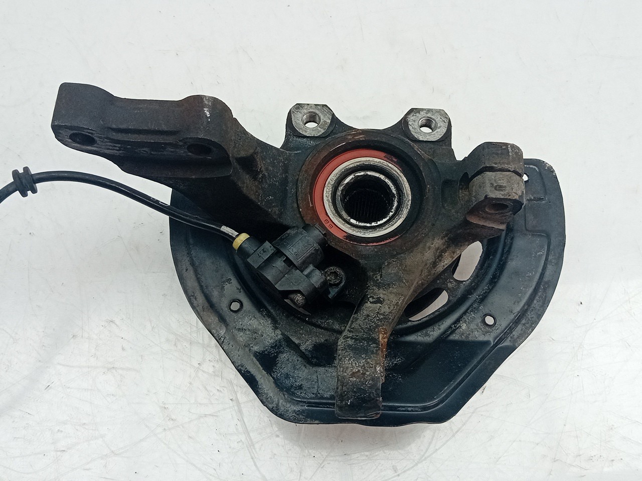 Left front steering knuckle OPEL Vectra B Caravan (31_) Imagem-2