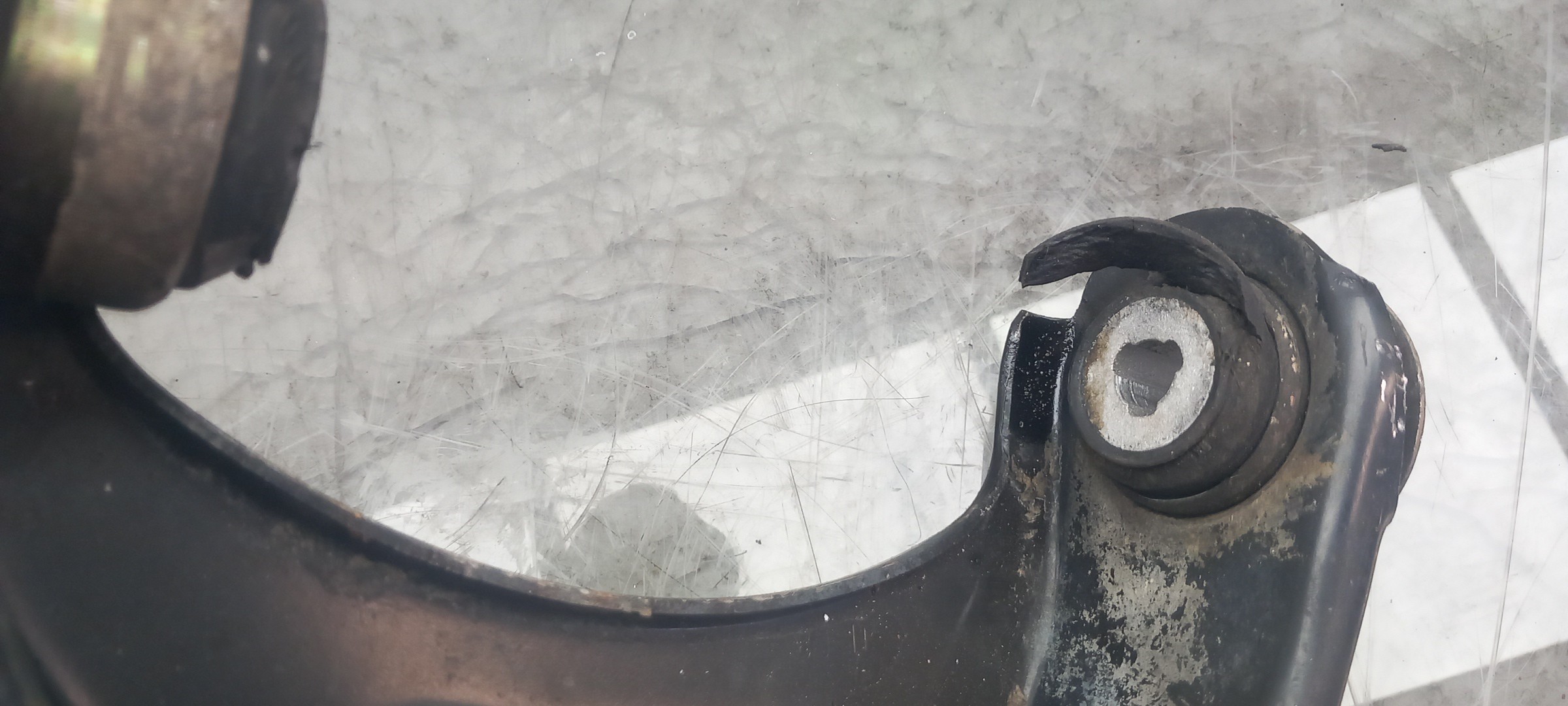 Braço de suspensão frente direito RENAULT Clio II (BB0/1/2_, CB0/1/2_) Imagem-2