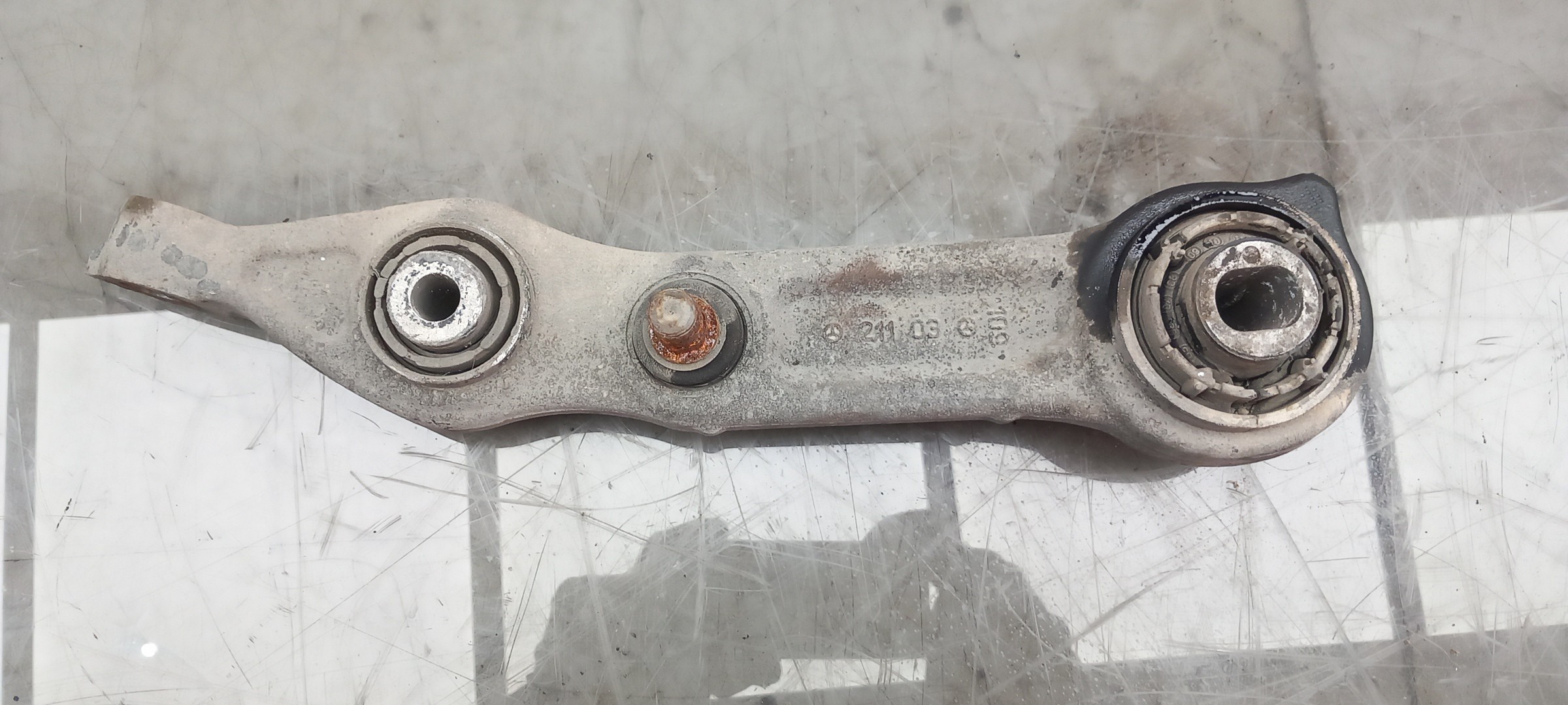 Right front suspension arm