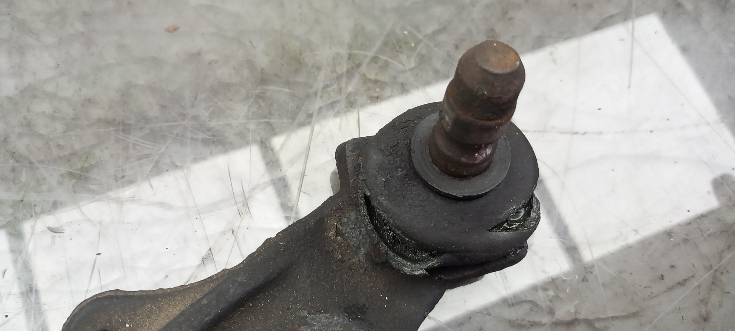 Left front suspension arm LANCIA Y (840_) Imagem-2