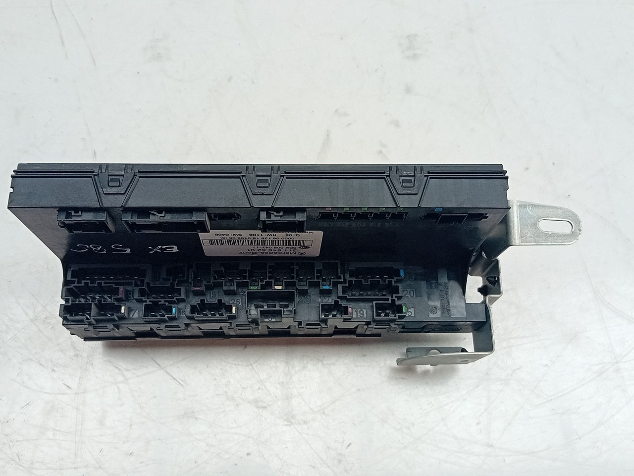 Scatola fusibili / SAM / BSI MERCEDES-BENZ CLS (C219) Imagem-2