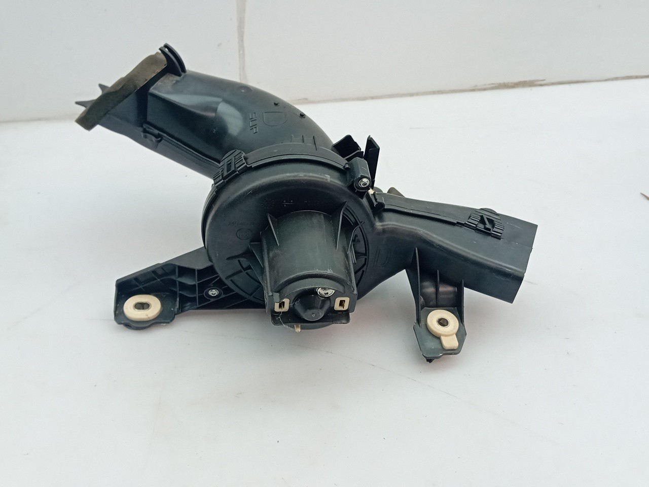 Motor de calefacción PEUGEOT 5008 I (0U_, 0E_) Imagem-1