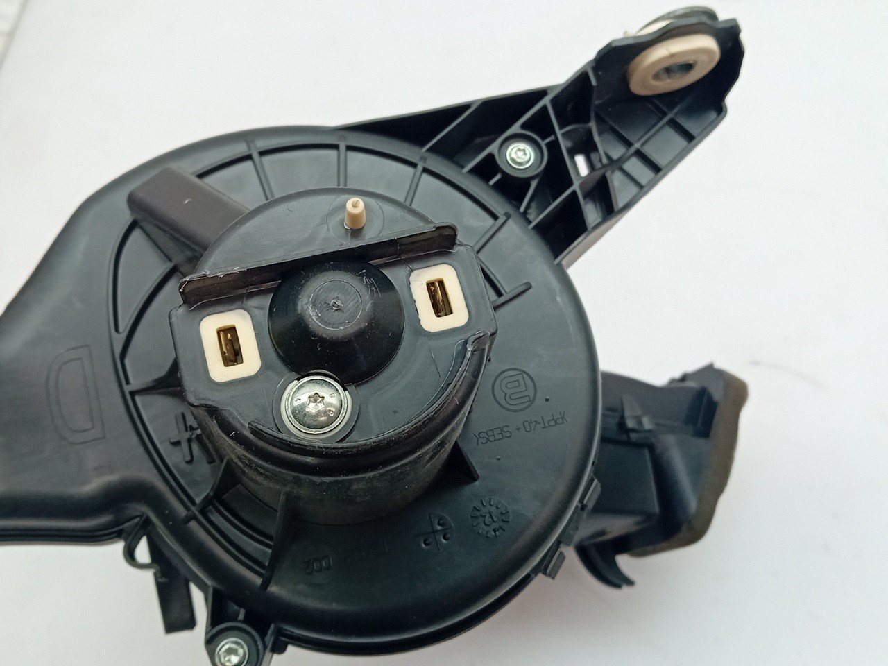 Motor de calefacción PEUGEOT 5008 I (0U_, 0E_) Imagem-3