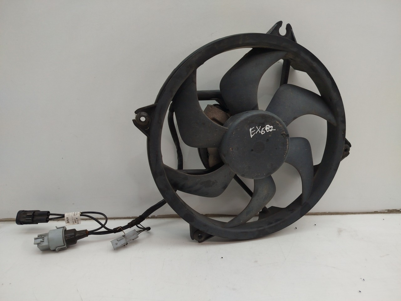 Termoventilador / motoventilador PEUGEOT 407 Coupé (6C_) Imagem-1