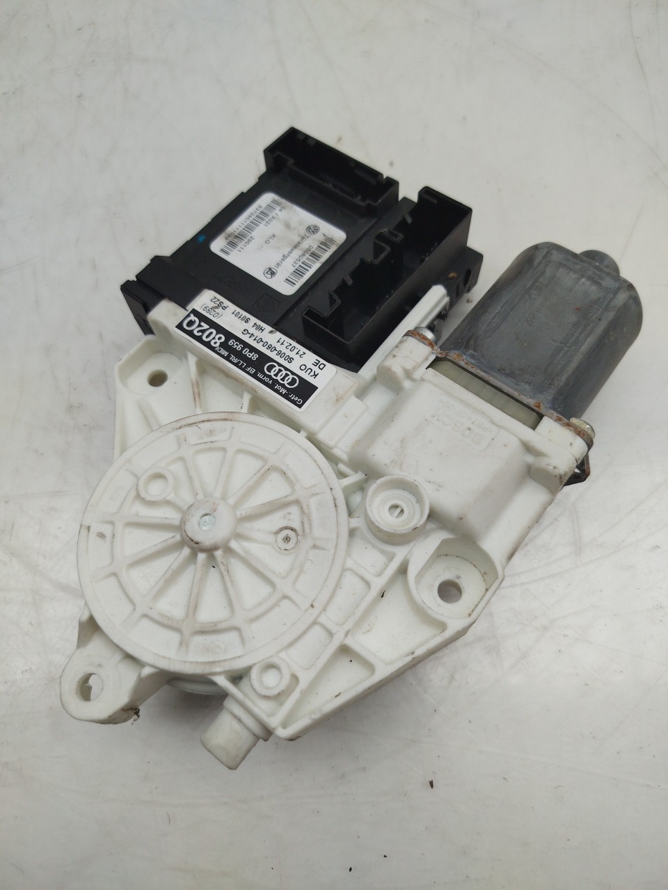 Front Right Door Window Regulator Motor AUDI A3 (8P1) Imagem-1