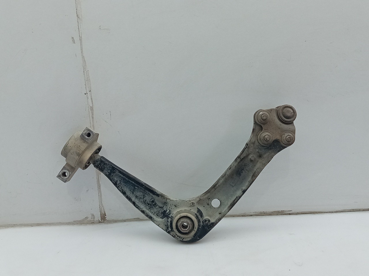 Braço de suspensão frente direito PEUGEOT 508 SW Imagem-1