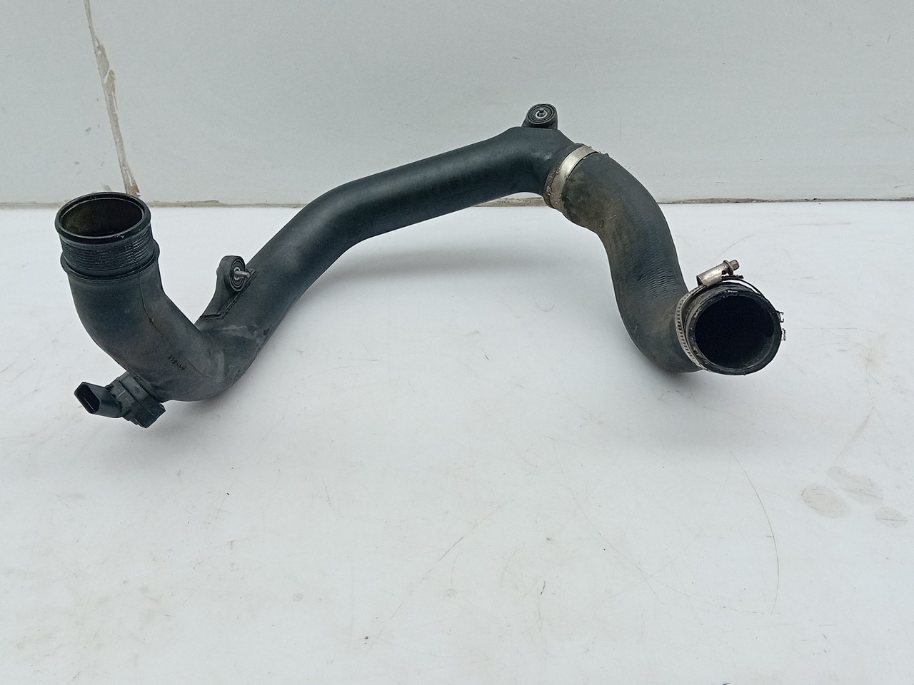Intercooler pipe SEAT Ibiza IV SportCoupe (6J1, 6P5) Imagem-1