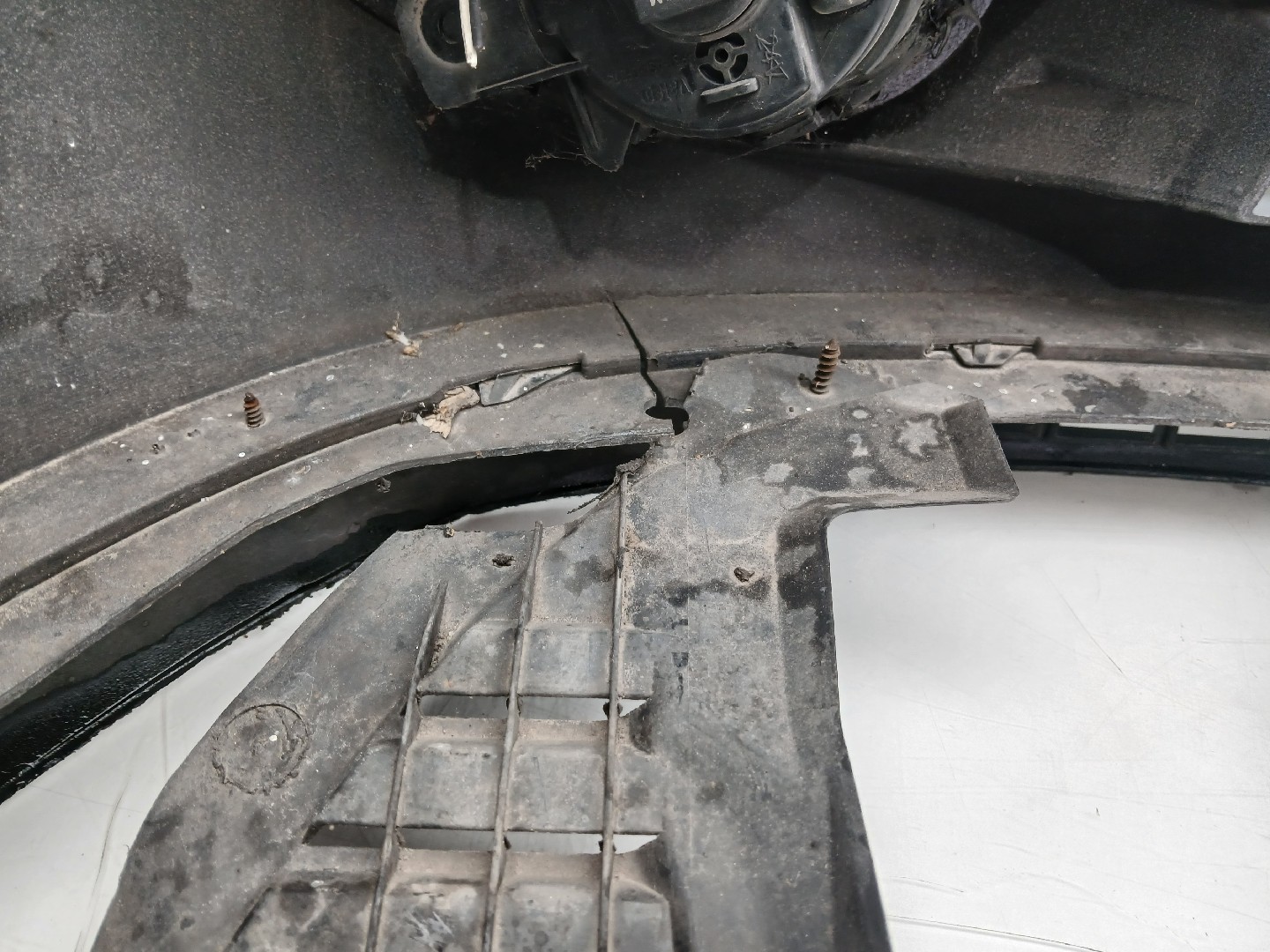 Pára-choques frente RENAULT Clio II (BB0/1/2_, CB0/1/2_) Imagem-5