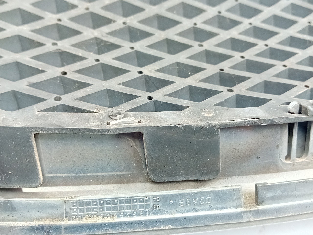 Grille avant FORD Focus II (DA_) Imagem-4