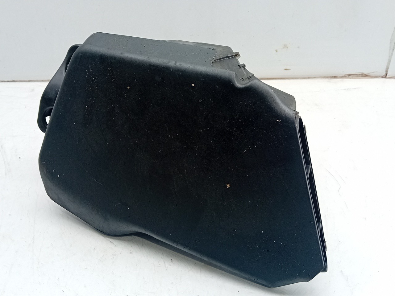 Air filter box