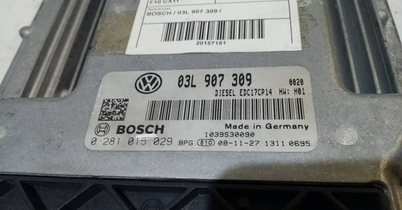 Centralina motore / ECU VOLKSWAGEN Passat (3C2) Imagem-2