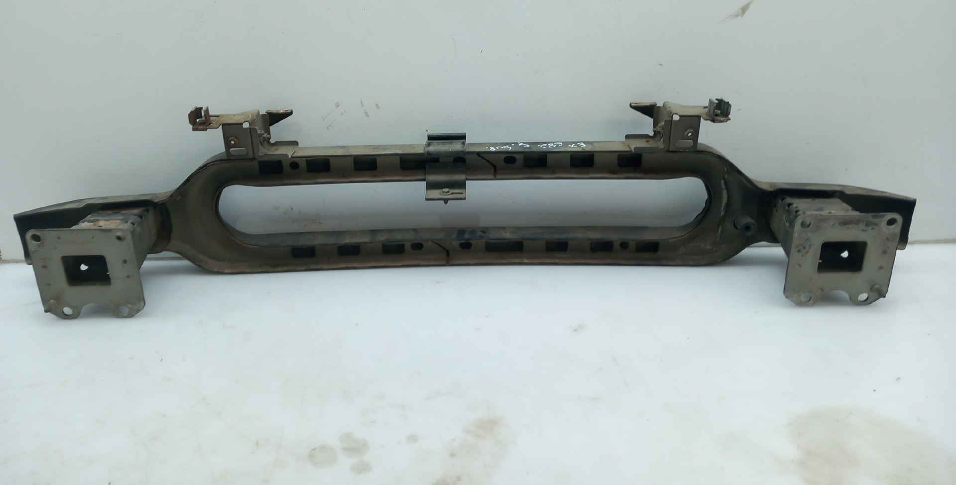Front bumper reinforcement PEUGEOT 407 Coupé (6C_) Imagem-1