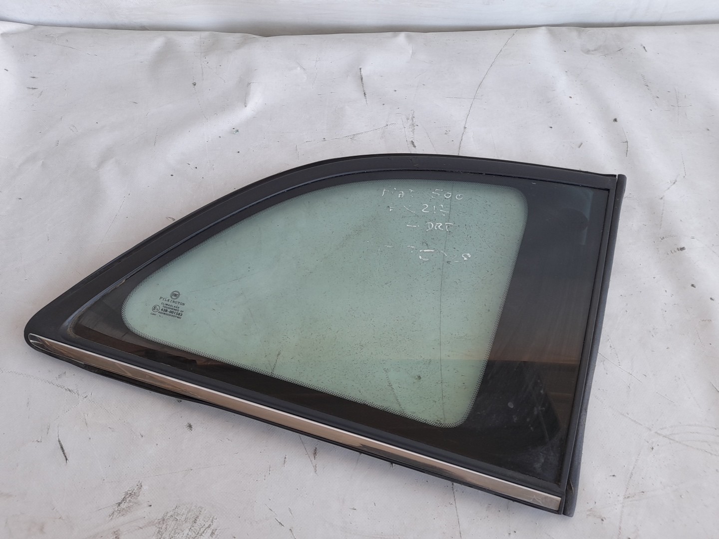 Right rear quarter glass FIAT 500 (312_) Imagem-1