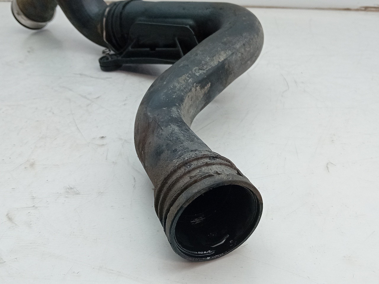 Tubo intercooler SEAT Leon (1P1) Imagem-2