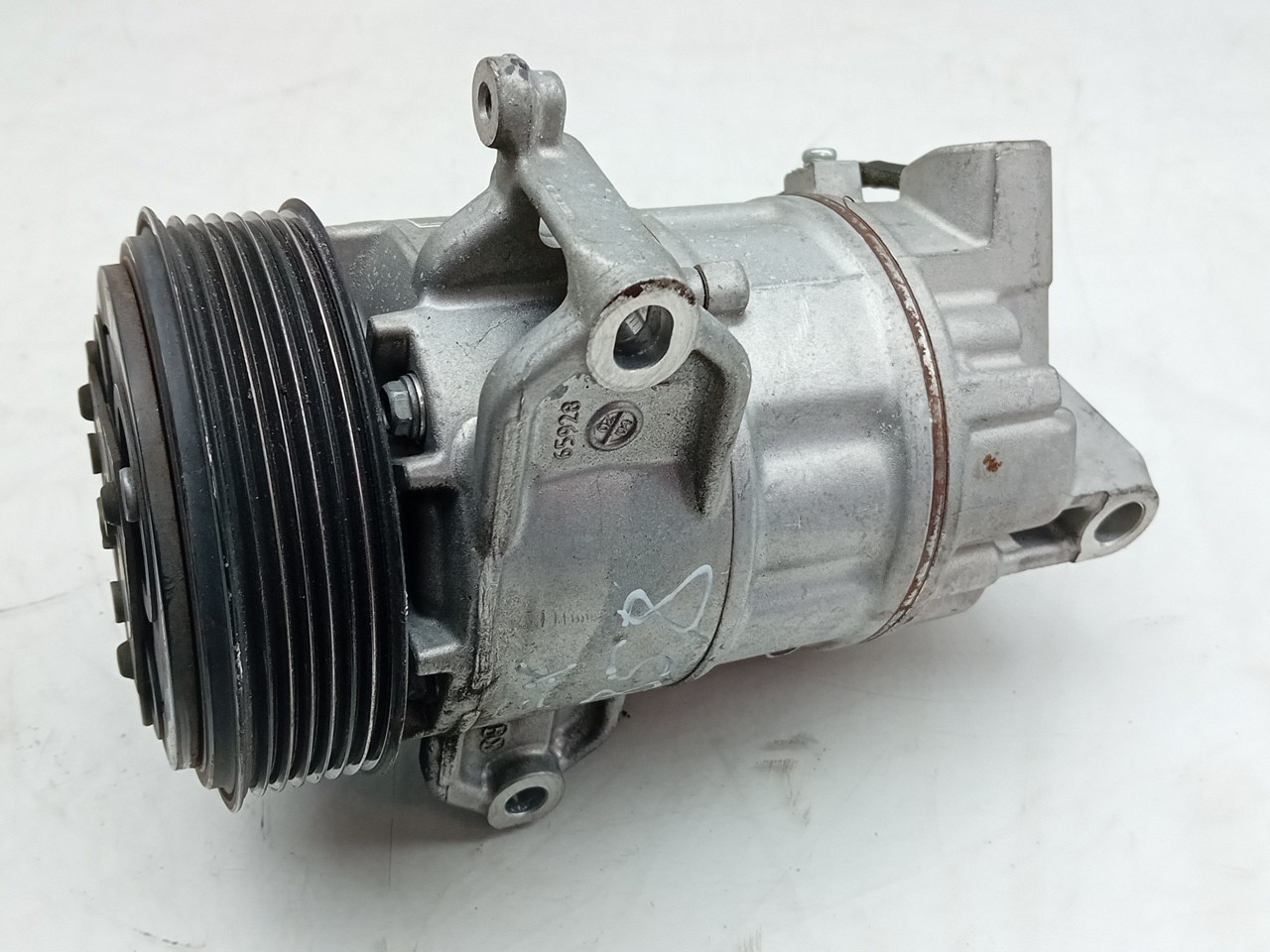 AC compressor RENAULT Twingo III (BCM_) Imagem-0