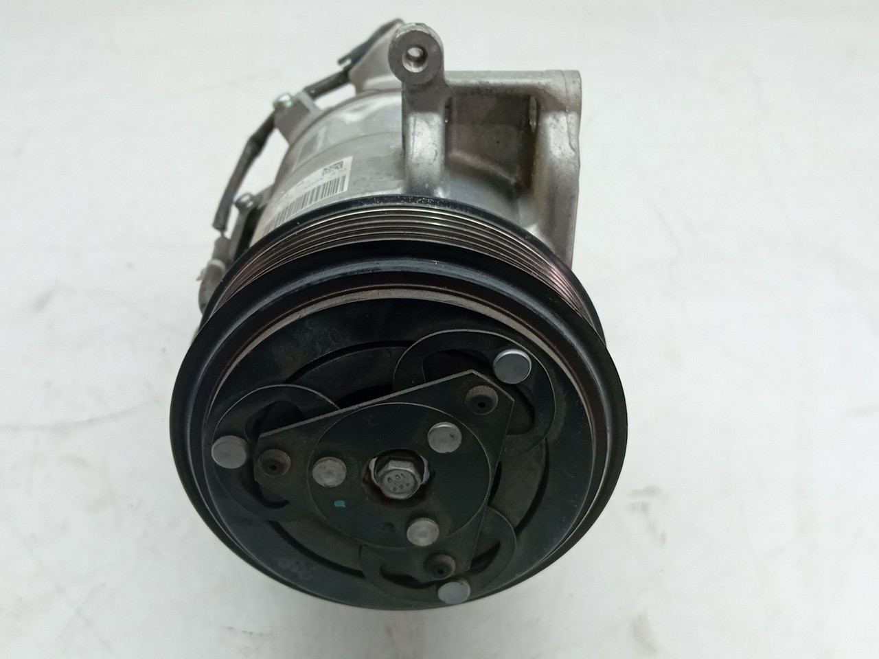 AC compressor RENAULT Twingo III (BCM_) Imagem-1