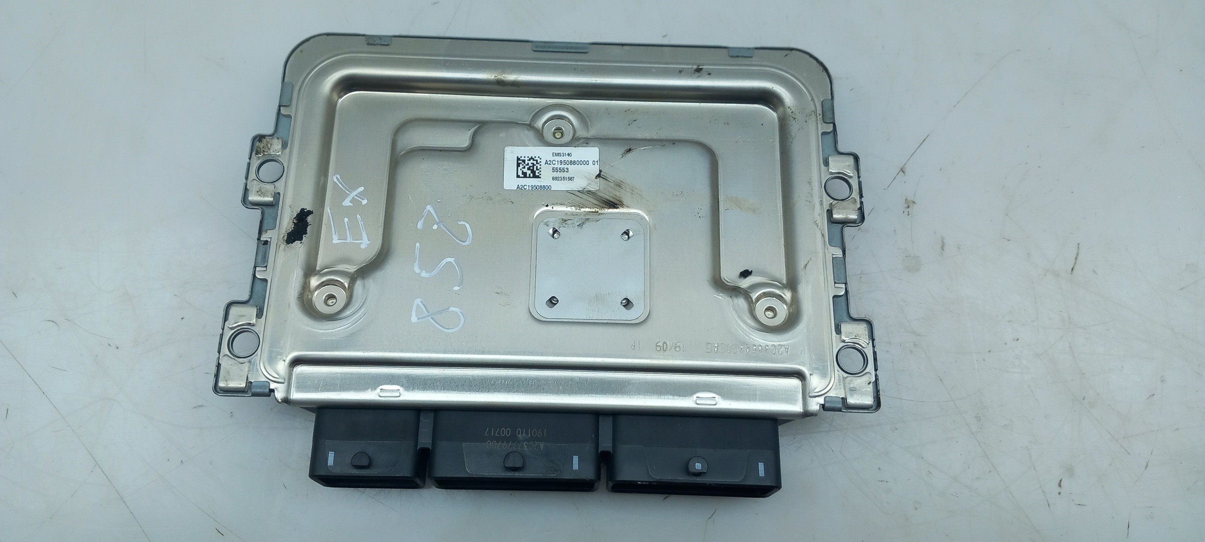 Engine control unit / ECU RENAULT Twingo III (BCM_) Imagem-1