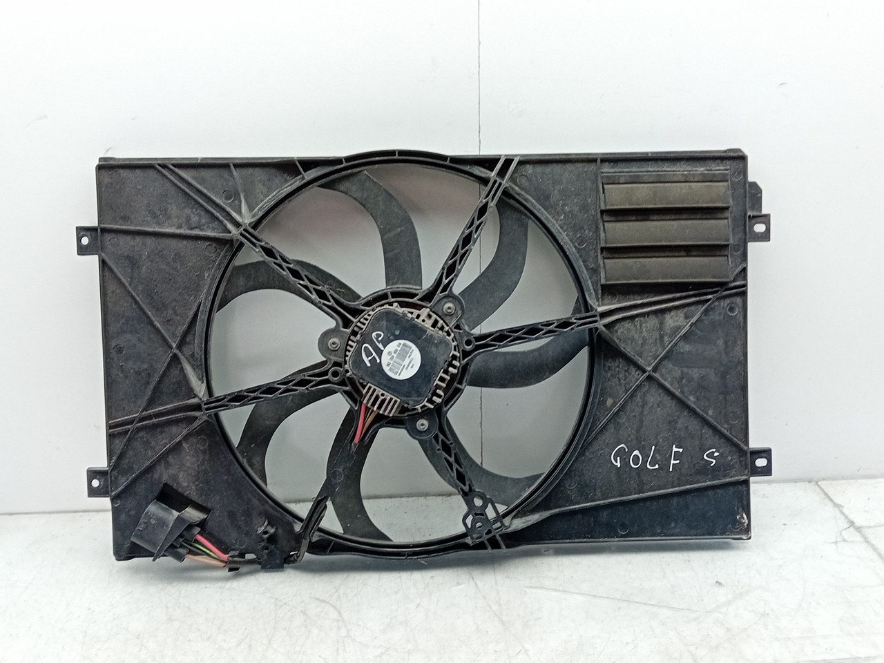 Termoventilador / motoventilador VOLKSWAGEN Golf V (1K1) Imagem-1